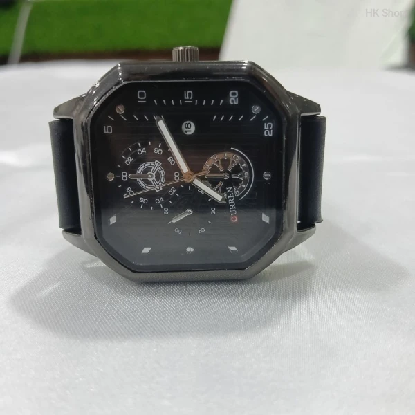 CURREN Premium Men's Multifunction Quartz Wristwatch - Black & White Dial with Leather Strap