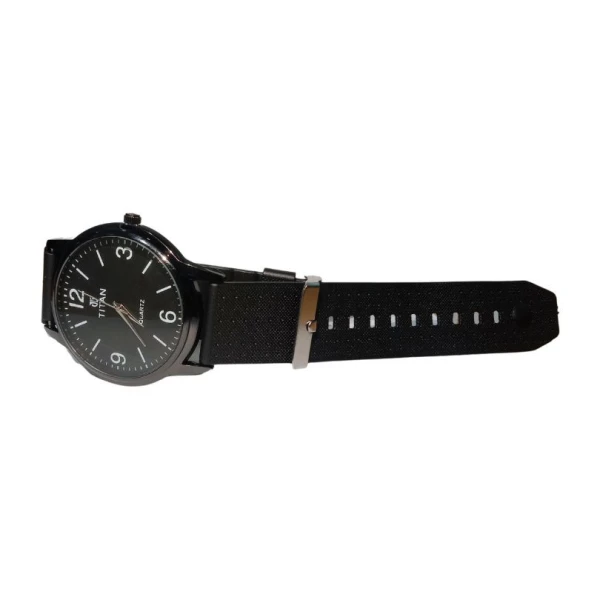 Titan Quartz Wrist Watch for Men