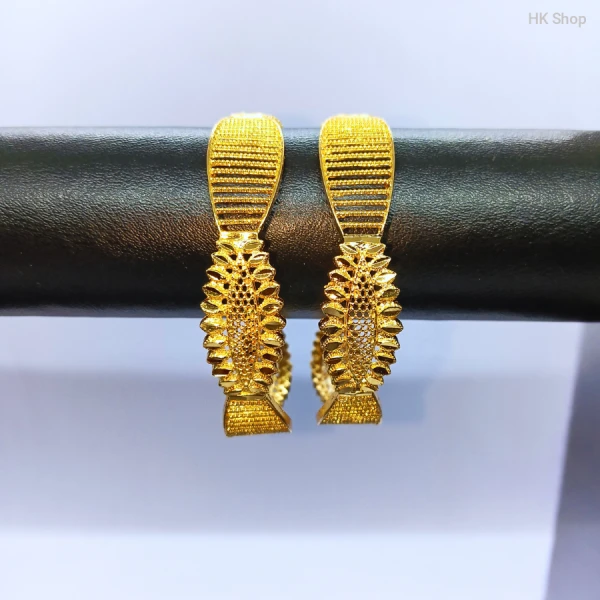 Imperial Leaf: Luxurious Gold Filigree Open Bangles (2Pieces set)