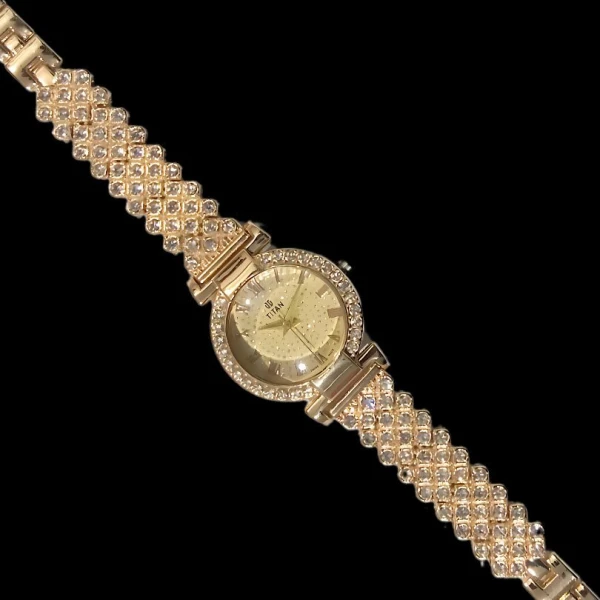 Titan Fashion Diamond Watch For Girls