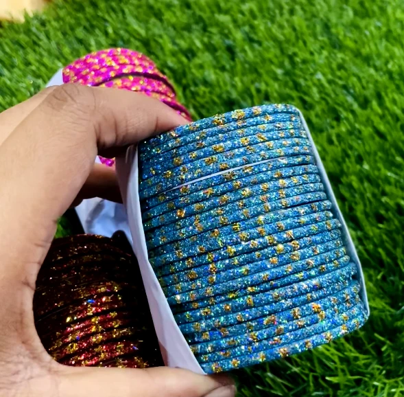 Premium Glitter Glass Bangles Set with Gold Borders – Traditional Multi-Color Jori Churi for Women | প্রিমিয়াম গ্লিটার কাঁচের চুড়ি সেট – মেয়েদের আকর্ষণীয় কালারফুল জড়ি ও রেশমি চুরির কালেকশন