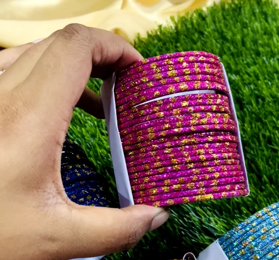 Premium Glitter Glass Bangles Set with Gold Borders – Traditional Multi-Color Jori Churi for Women | প্রিমিয়াম গ্লিটার কাঁচের চুড়ি সেট – মেয়েদের আকর্ষণীয় কালারফুল জড়ি ও রেশমি চুরির কালেকশন