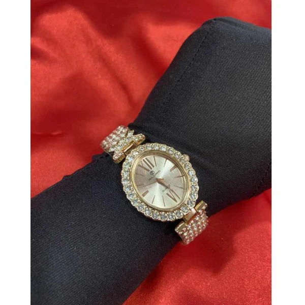 Luxury Women's Rhinestone Watch and Bracelet Set | Elegant Rose Gold & Silver Quartz Wristwatch Combo | লাক্সারি উইমেন্স রাইনস্টোন ওয়াচ অ্যান্ড ব্রেসলেট সেট