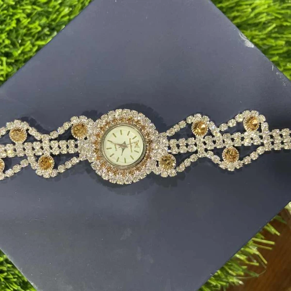 Luxury Rhinestone Watch for Women – Elegant Crystal Bracelet Wristwatch with Silver Analog Quartz Dial