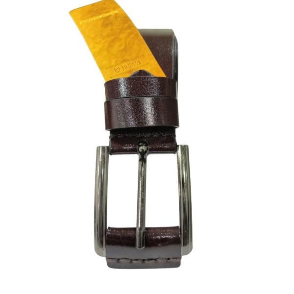 Classic Leather Belt With Designless Buckle