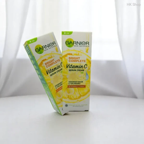Garnier Bright Complete Vitamin C Serum Cream with UV Protection (40ml) – Skin Brightening, Anti-Dark Spot Cream for Oily & Normal Skin