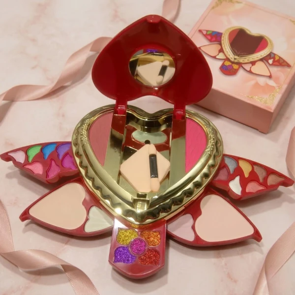 Kiss Touch Heart-Shaped Makeup Kit – All-in-One Bridal & Party Cosmetic Palette | মেকআপ কিট – ব্রাইডাল এবং পার্টি মেকআপের জন্য